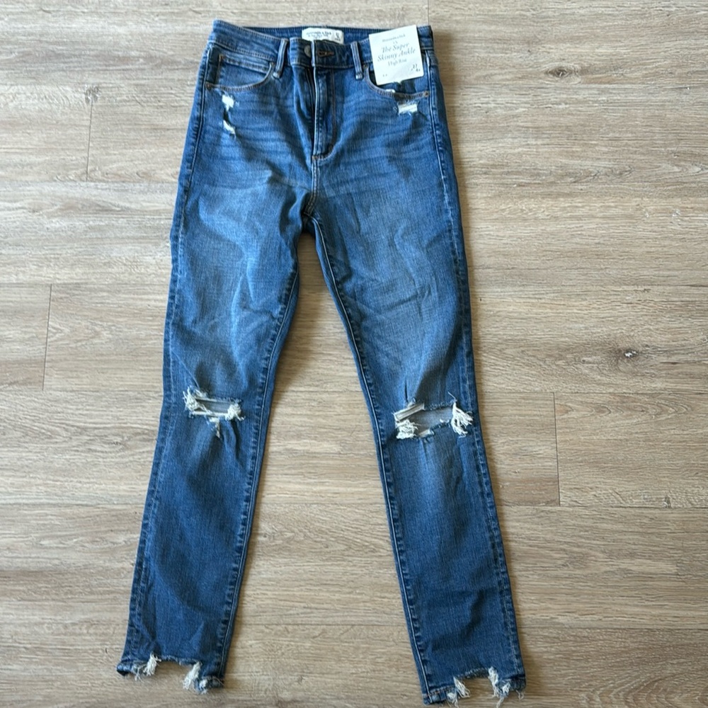 Abercrombie The Super Skinny Ankle High Rise